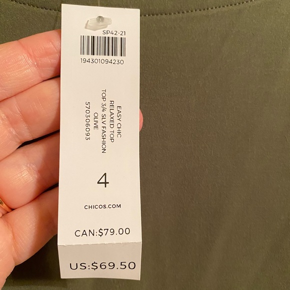 Chico NWT easy chic relaxed top - Picture 3 of 4